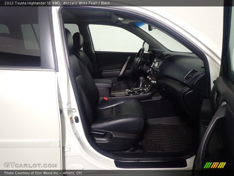 Blizzard White Pearl / Black 2013 Toyota Highlander SE 4WD