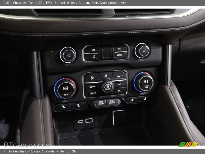 Summit White / Gideon/­Very Dark Atmosphere 2021 Chevrolet Tahoe Z71 4WD