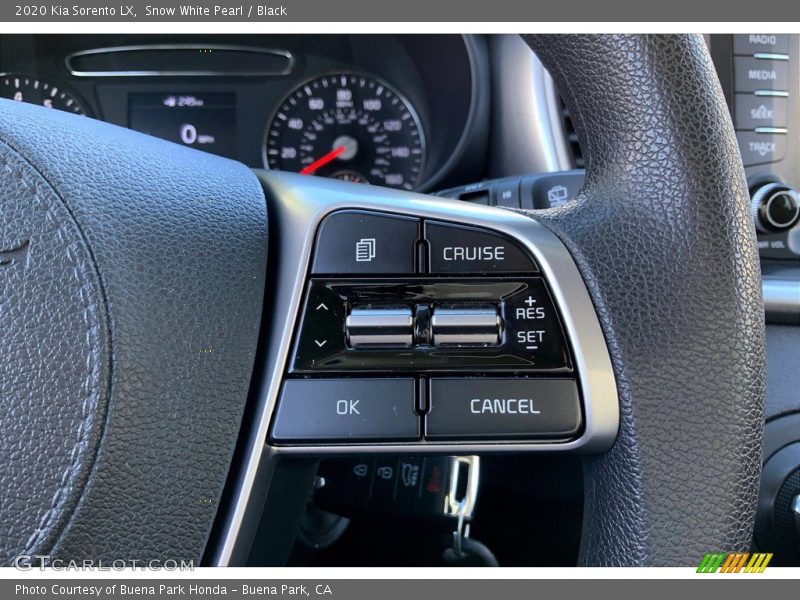 Snow White Pearl / Black 2020 Kia Sorento LX