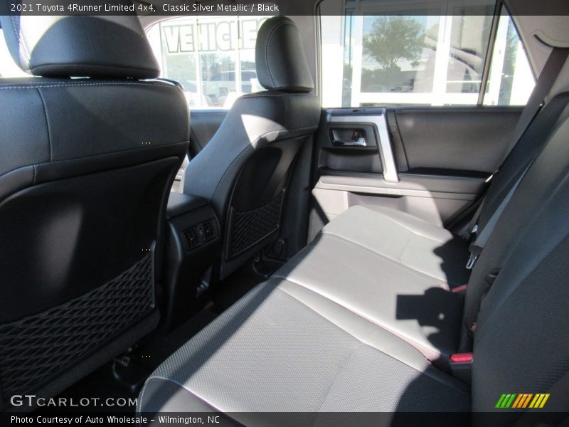 Classic Silver Metallic / Black 2021 Toyota 4Runner Limited 4x4