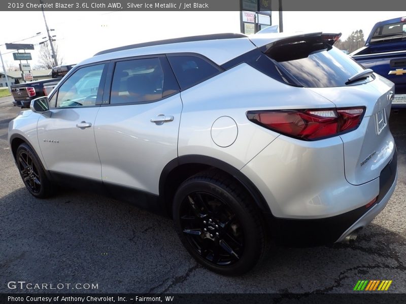 Silver Ice Metallic / Jet Black 2019 Chevrolet Blazer 3.6L Cloth AWD