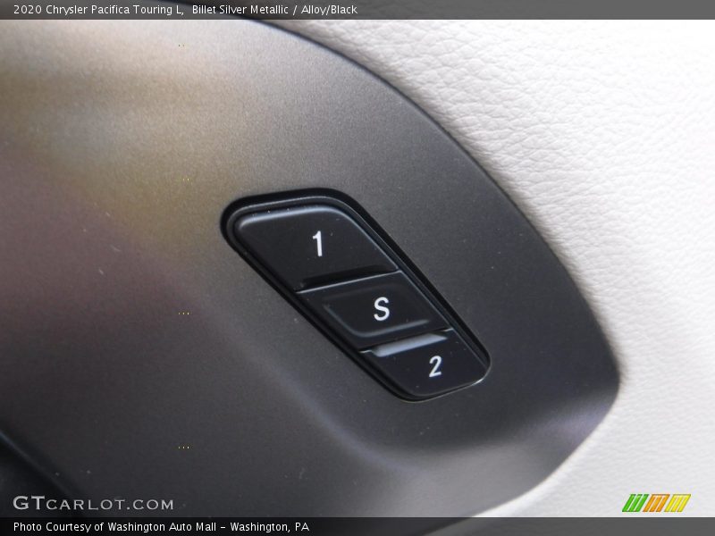 Billet Silver Metallic / Alloy/Black 2020 Chrysler Pacifica Touring L