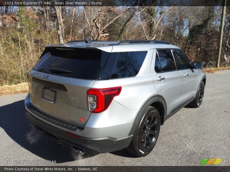 Iconic Silver Metallic / Ebony 2021 Ford Explorer ST 4WD