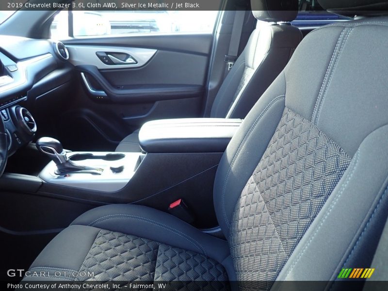 Silver Ice Metallic / Jet Black 2019 Chevrolet Blazer 3.6L Cloth AWD