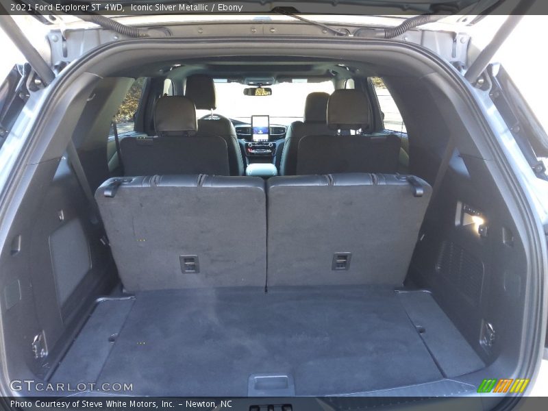 Iconic Silver Metallic / Ebony 2021 Ford Explorer ST 4WD