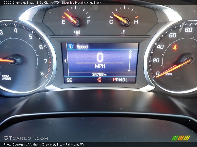 Silver Ice Metallic / Jet Black 2019 Chevrolet Blazer 3.6L Cloth AWD