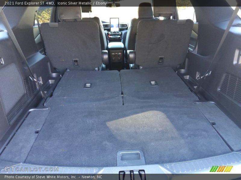 Iconic Silver Metallic / Ebony 2021 Ford Explorer ST 4WD
