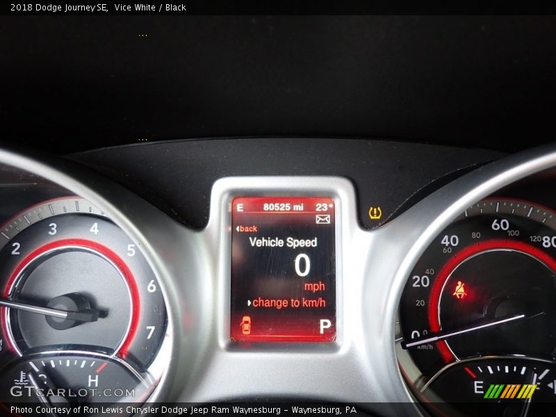 Vice White / Black 2018 Dodge Journey SE