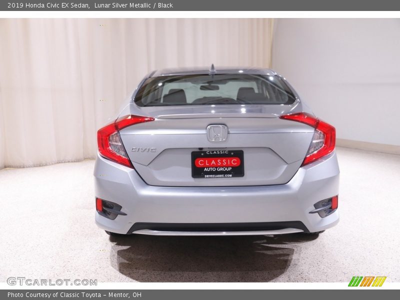 Lunar Silver Metallic / Black 2019 Honda Civic EX Sedan