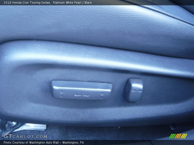 Platinum White Pearl / Black 2019 Honda Civic Touring Sedan