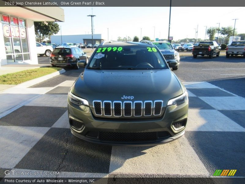 Olive Green Pearl / Black 2020 Jeep Cherokee Latitude