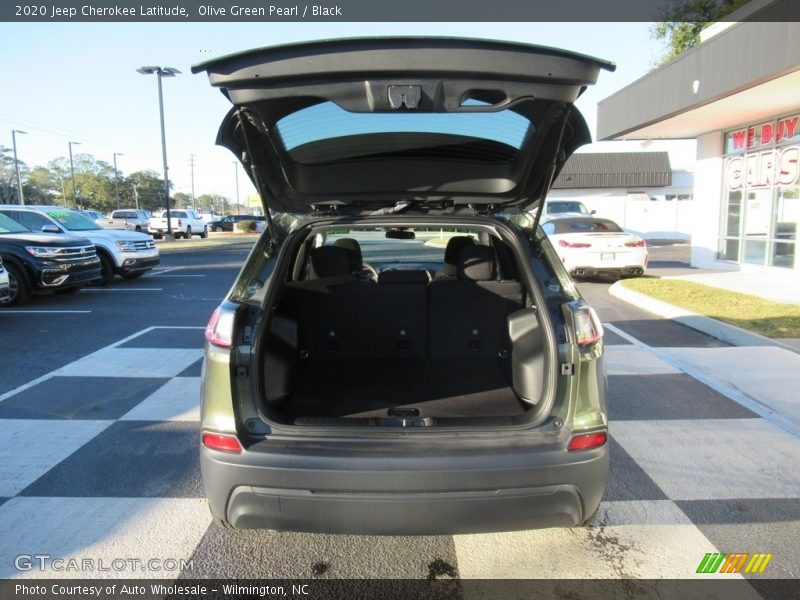 Olive Green Pearl / Black 2020 Jeep Cherokee Latitude