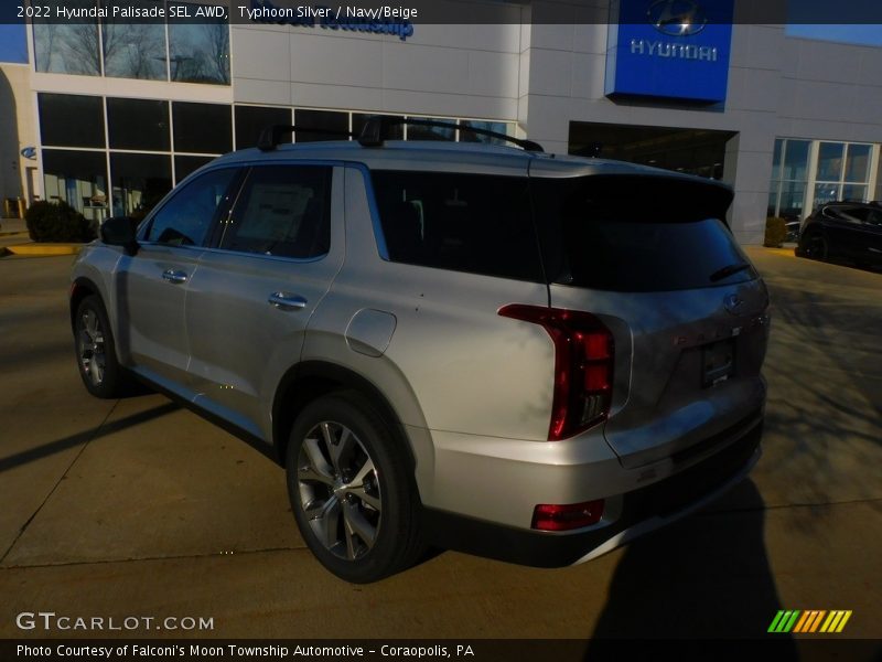 Typhoon Silver / Navy/Beige 2022 Hyundai Palisade SEL AWD