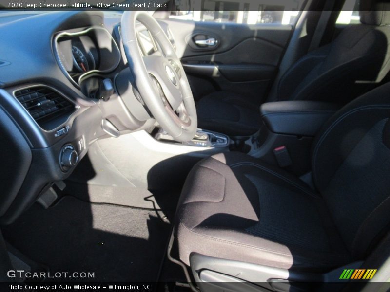 Olive Green Pearl / Black 2020 Jeep Cherokee Latitude