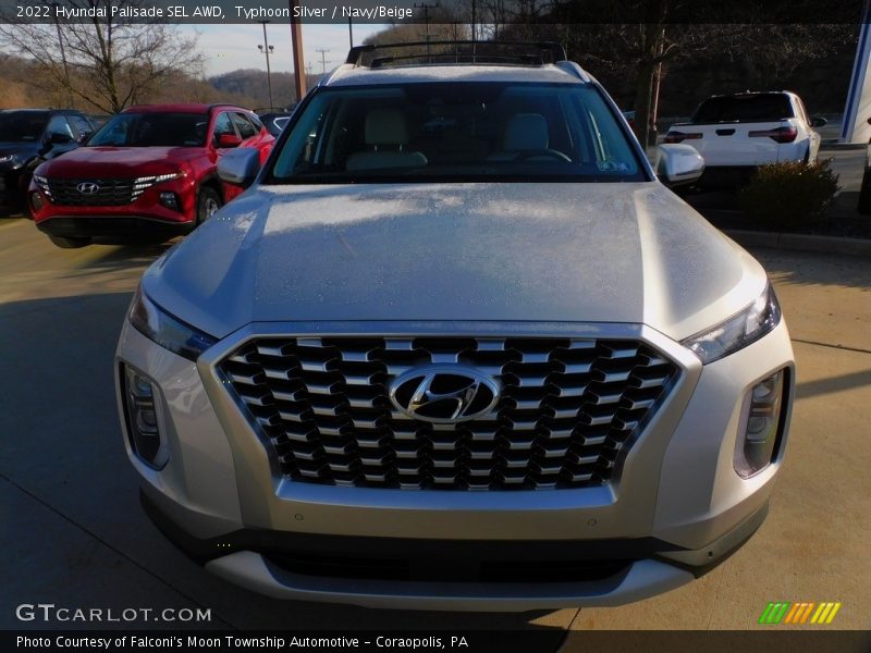 Typhoon Silver / Navy/Beige 2022 Hyundai Palisade SEL AWD