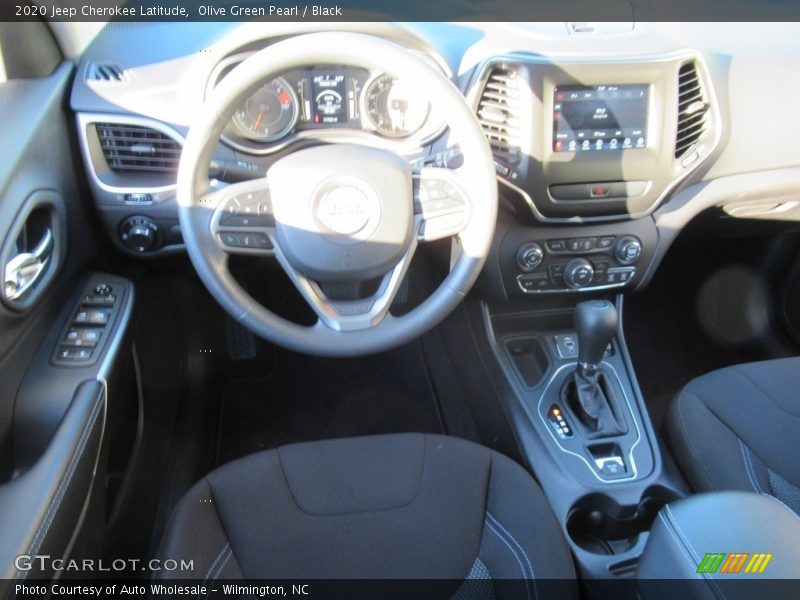 Olive Green Pearl / Black 2020 Jeep Cherokee Latitude