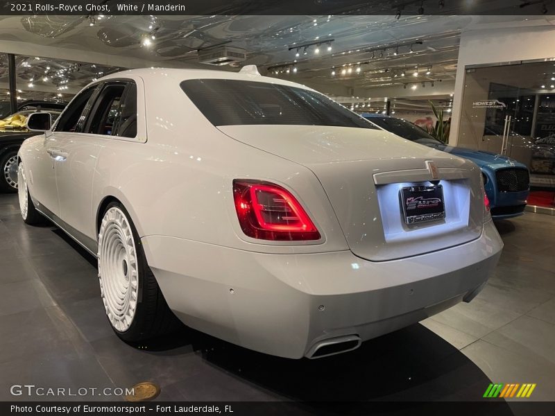 White / Manderin 2021 Rolls-Royce Ghost