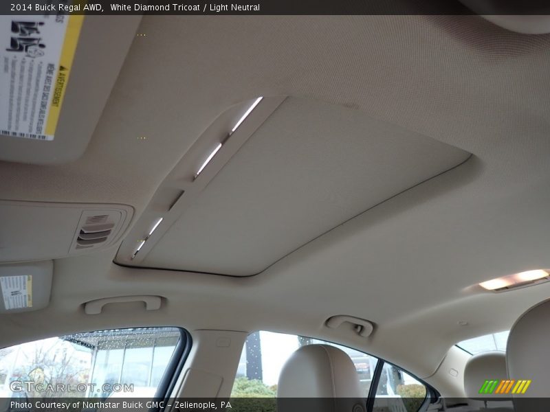White Diamond Tricoat / Light Neutral 2014 Buick Regal AWD