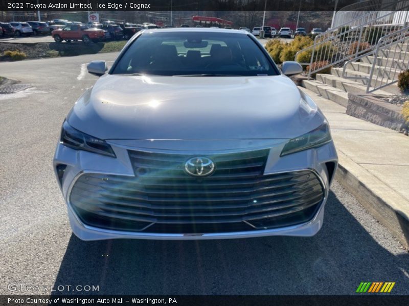 Ice Edge / Cognac 2022 Toyota Avalon Limited