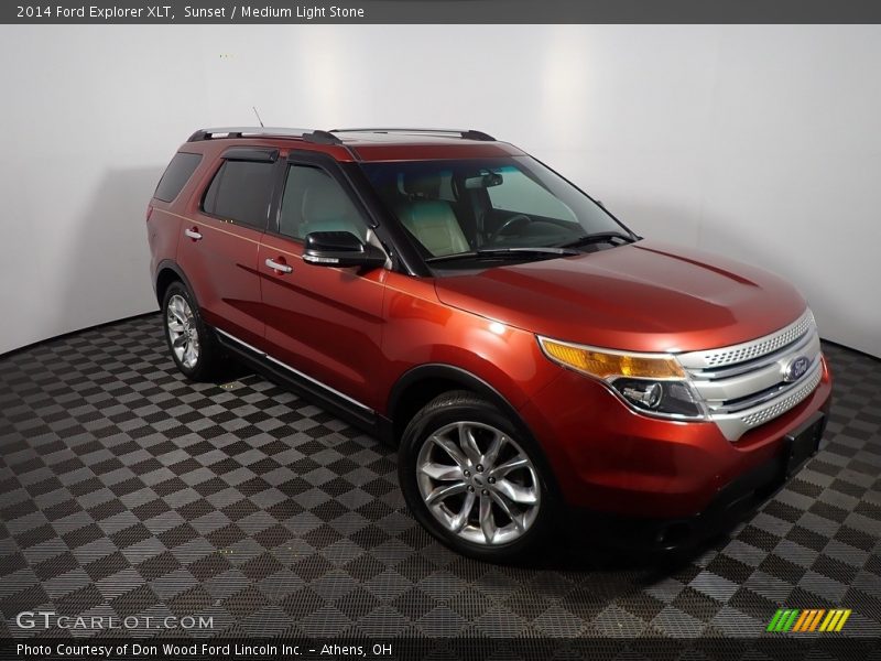 Sunset / Medium Light Stone 2014 Ford Explorer XLT