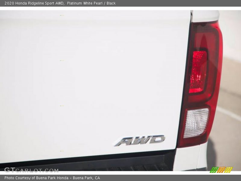 Platinum White Pearl / Black 2020 Honda Ridgeline Sport AWD