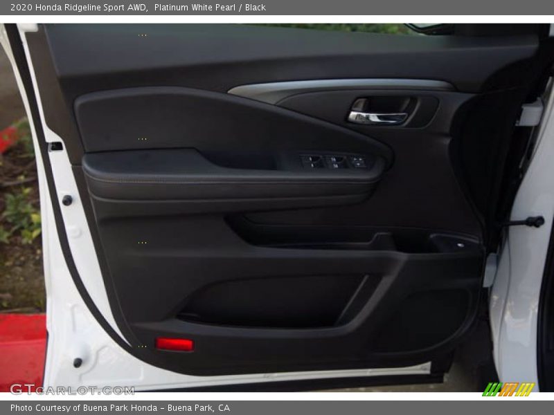 Platinum White Pearl / Black 2020 Honda Ridgeline Sport AWD