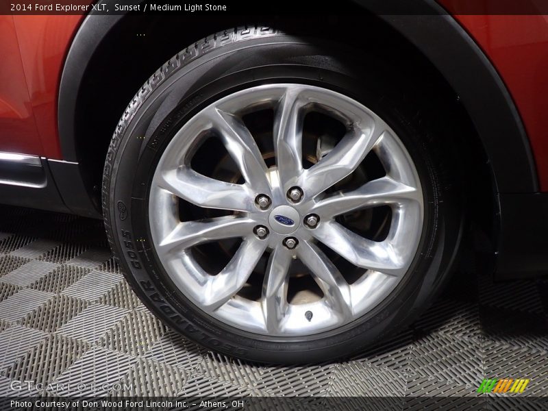 Sunset / Medium Light Stone 2014 Ford Explorer XLT