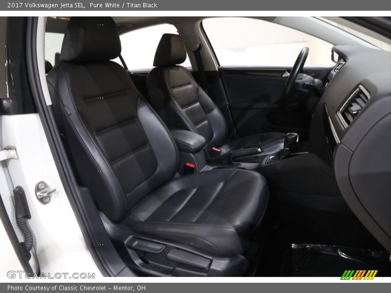 Front Seat of 2017 Jetta SEL