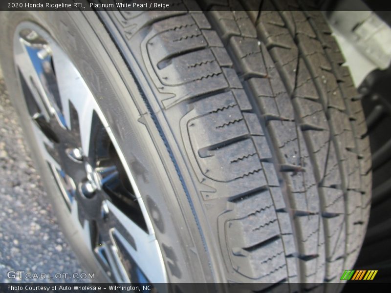 Platinum White Pearl / Beige 2020 Honda Ridgeline RTL
