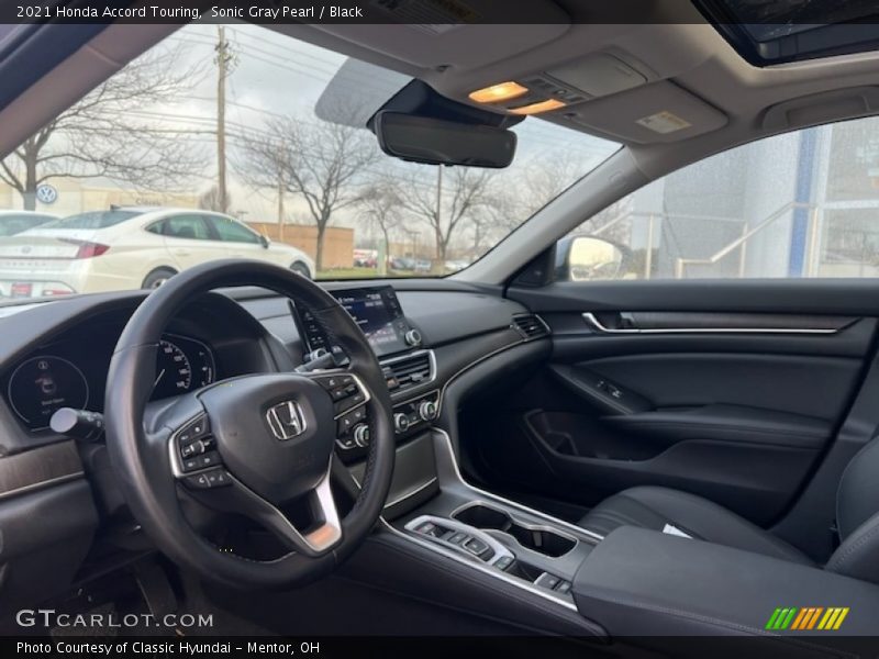 Sonic Gray Pearl / Black 2021 Honda Accord Touring