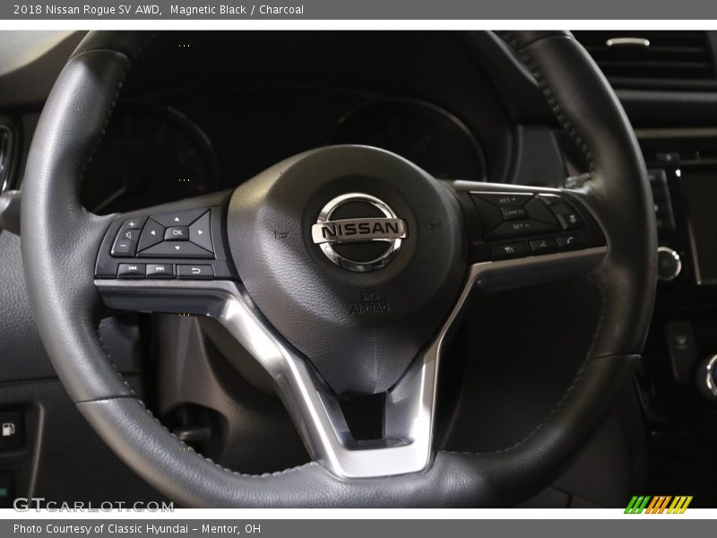 Magnetic Black / Charcoal 2018 Nissan Rogue SV AWD