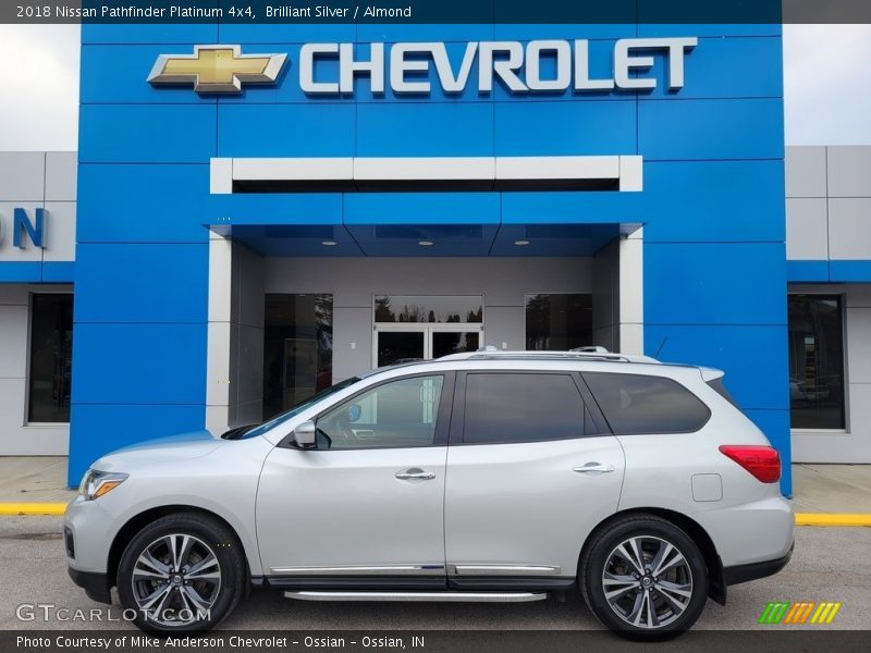 Brilliant Silver / Almond 2018 Nissan Pathfinder Platinum 4x4