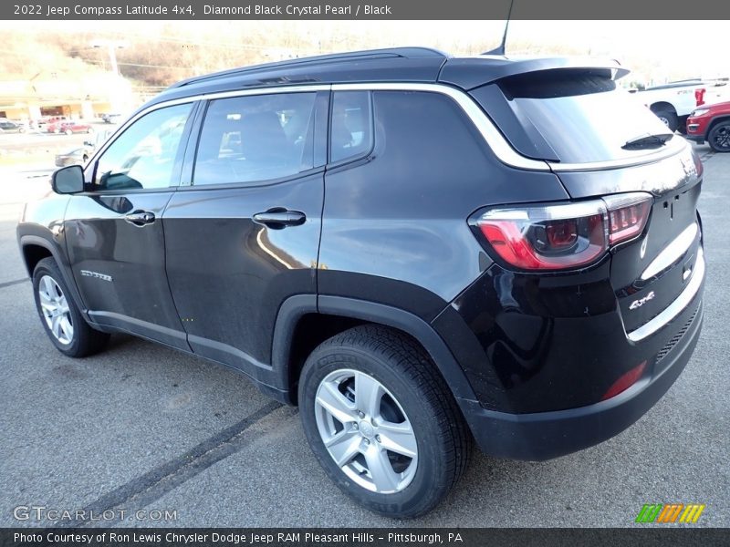 Diamond Black Crystal Pearl / Black 2022 Jeep Compass Latitude 4x4
