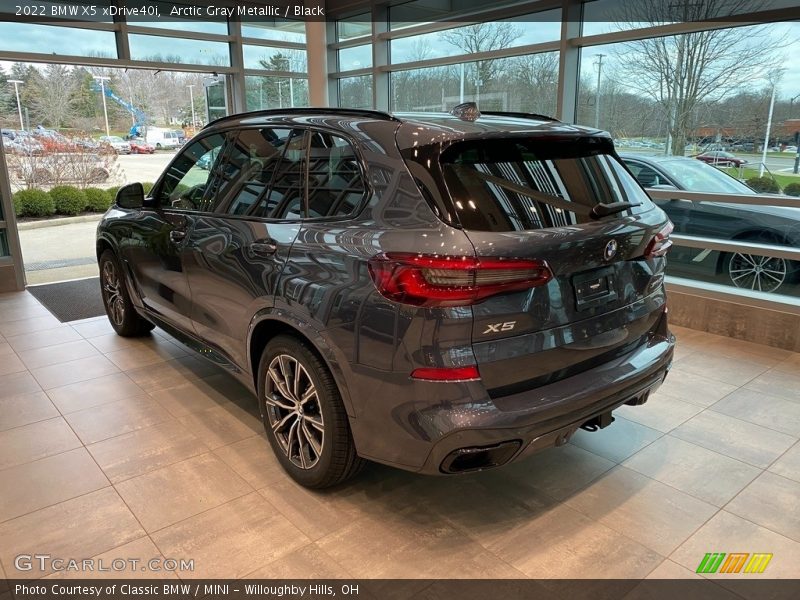Arctic Gray Metallic / Black 2022 BMW X5 xDrive40i