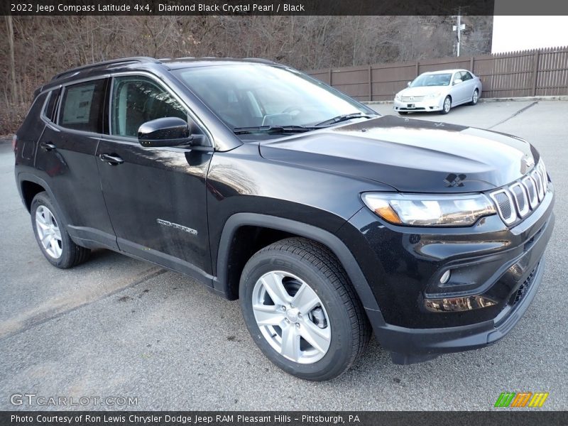 Diamond Black Crystal Pearl / Black 2022 Jeep Compass Latitude 4x4