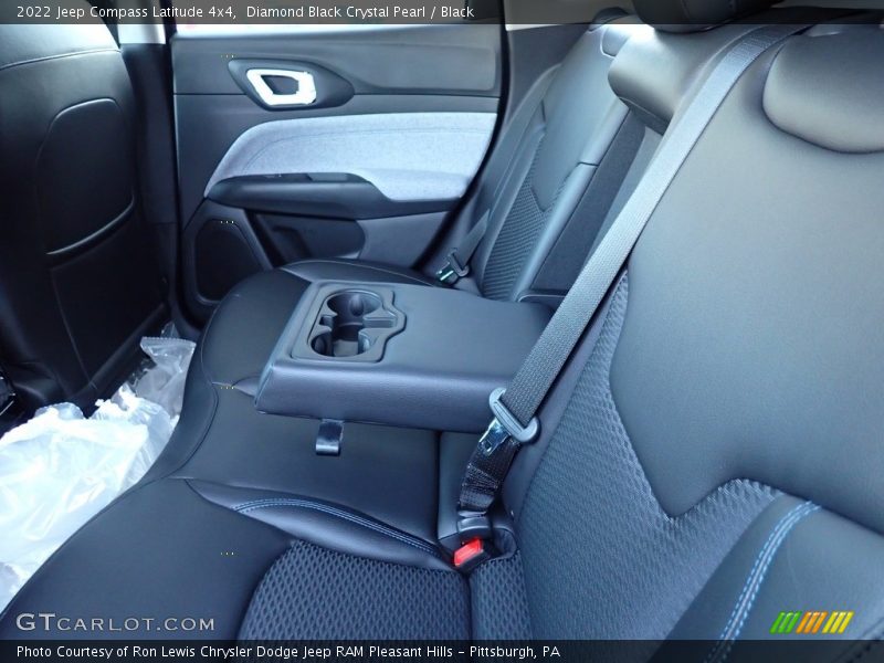 Diamond Black Crystal Pearl / Black 2022 Jeep Compass Latitude 4x4