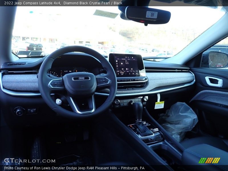 Diamond Black Crystal Pearl / Black 2022 Jeep Compass Latitude 4x4