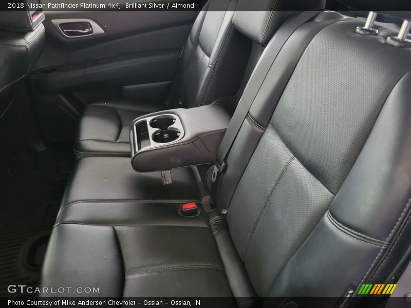 Brilliant Silver / Almond 2018 Nissan Pathfinder Platinum 4x4