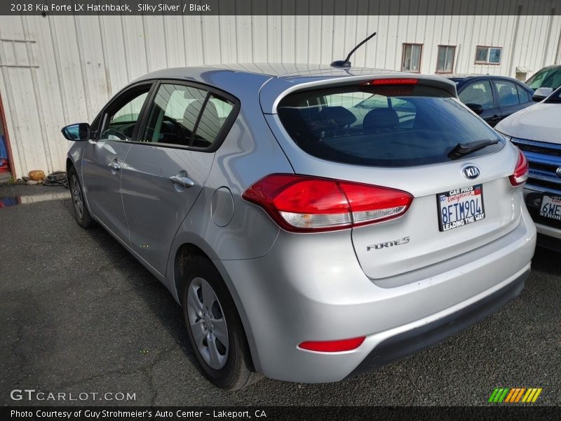 Silky Silver / Black 2018 Kia Forte LX Hatchback
