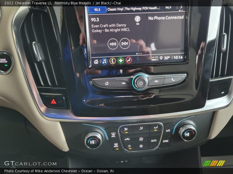 Northsky Blue Metallic / Jet Black/­Chai 2022 Chevrolet Traverse LS