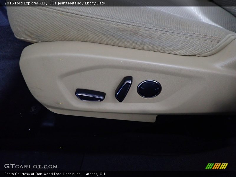 Blue Jeans Metallic / Ebony Black 2016 Ford Explorer XLT