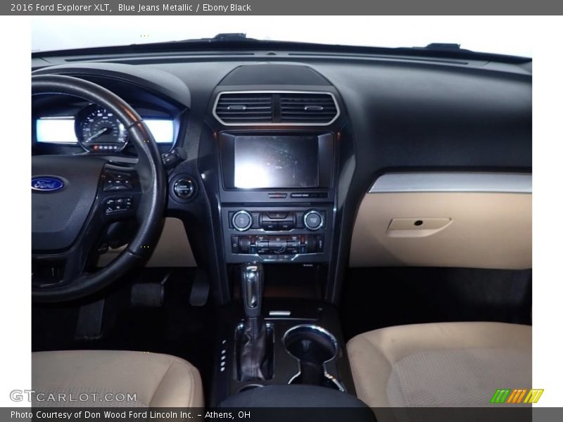 Blue Jeans Metallic / Ebony Black 2016 Ford Explorer XLT