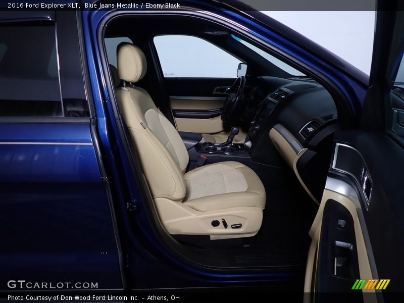 Blue Jeans Metallic / Ebony Black 2016 Ford Explorer XLT