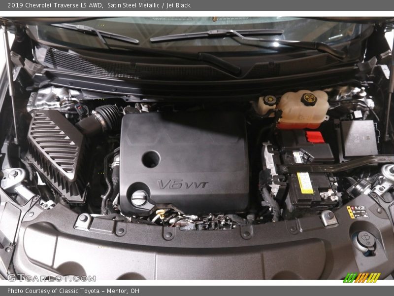 Satin Steel Metallic / Jet Black 2019 Chevrolet Traverse LS AWD