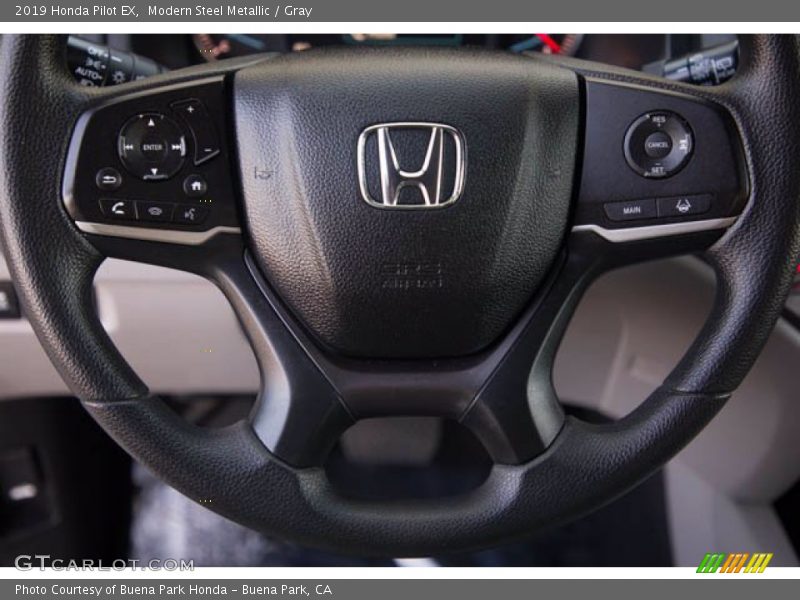Modern Steel Metallic / Gray 2019 Honda Pilot EX