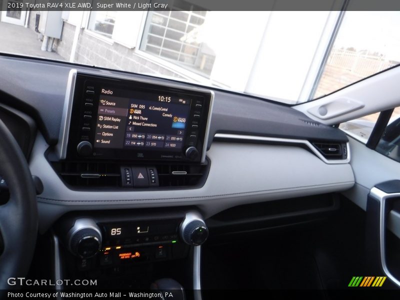 Super White / Light Gray 2019 Toyota RAV4 XLE AWD