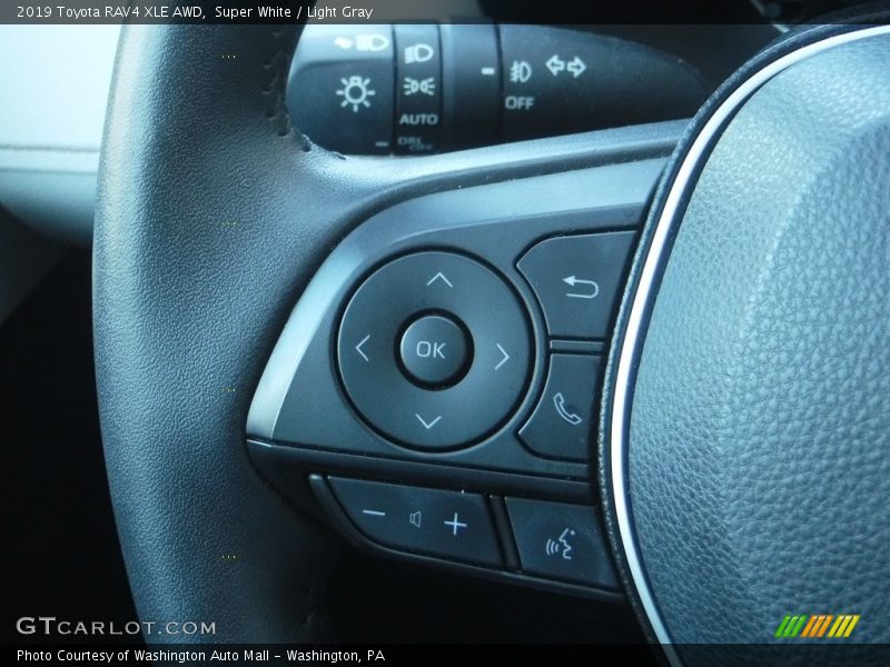 Super White / Light Gray 2019 Toyota RAV4 XLE AWD