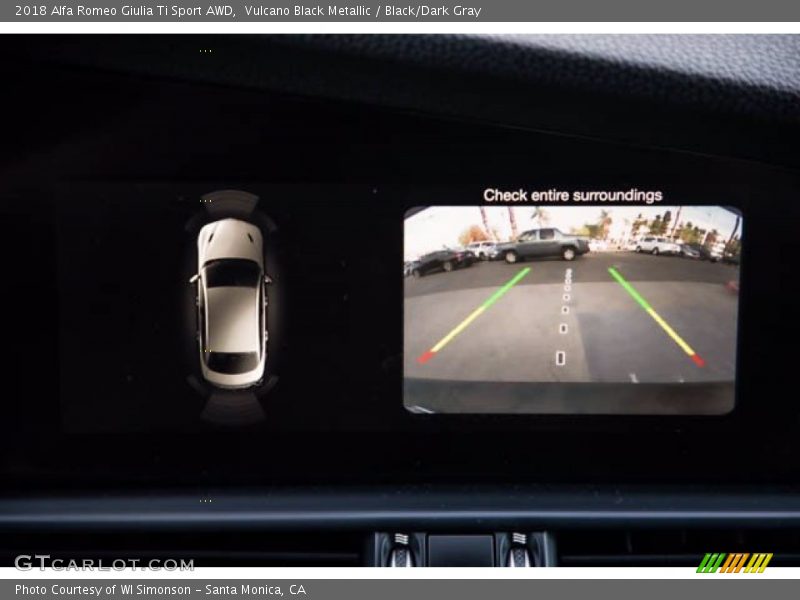 Vulcano Black Metallic / Black/Dark Gray 2018 Alfa Romeo Giulia Ti Sport AWD