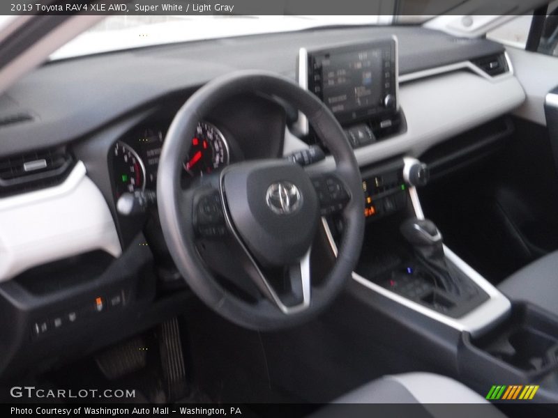 Super White / Light Gray 2019 Toyota RAV4 XLE AWD