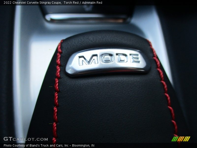 Torch Red / Adrenalin Red 2022 Chevrolet Corvette Stingray Coupe